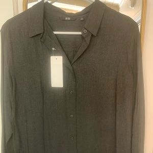 NWT Uniqlo Long Sleeve Button Down